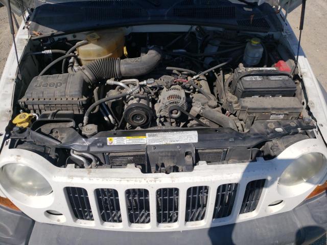 Photo 7 from auction – 2007 JEEP LIBERTY SP with VIN 1J4GL48K37W550989
