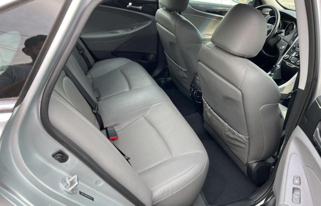 Photo 6 from auction – 2014 HYUNDAI SONATA SE with VIN 5NPEC4AB7EH897493