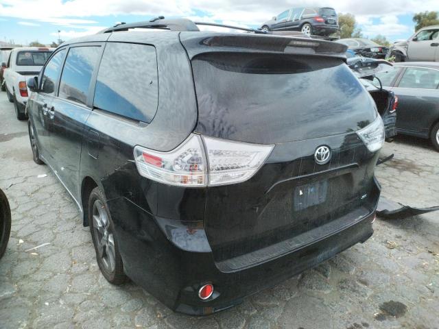 Photo 3 from auction – 2017 TOYOTA SIENNA SE with VIN 5TDXZ3DC0HS899171