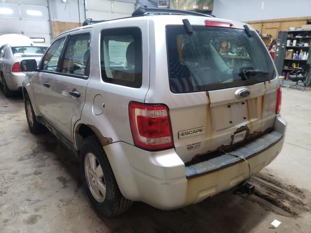 Photo 3 from auction – 2011 FORD ESCAPE XLS with VIN 1FMCU9C71BKA53887