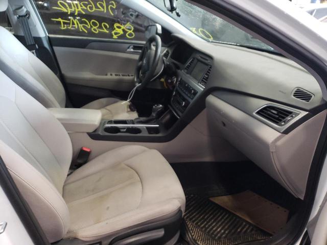 Photo 5 from auction – 2016 HYUNDAI SONATA SE with VIN 5NPE24AF7GH371745