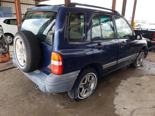 Photo 4 from auction – 2002 CHEVROLET TRACKER with VIN 2CNBE13C526903434