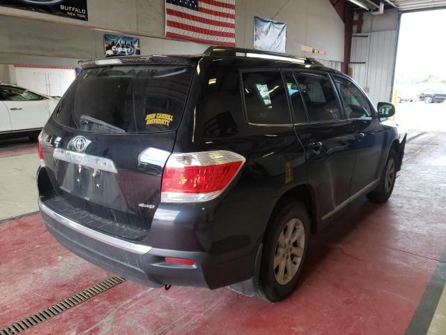 Foto 4 de la subasta – 2013 TOYOTA HIGHLANDER con VIN 5TDBK3EH7DS242290