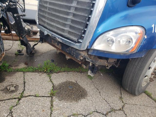 Photo 9 from auction – 2013 FREIGHTLINER CASCADIA 1 with VIN 1FUJGLDV2DSBT7535