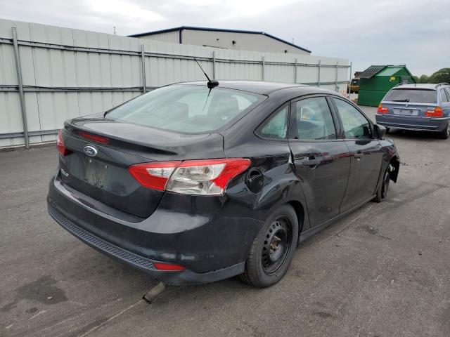 Photo 4 from auction – 2014 FORD FOCUS S with VIN 1FADP3E2XEL164375