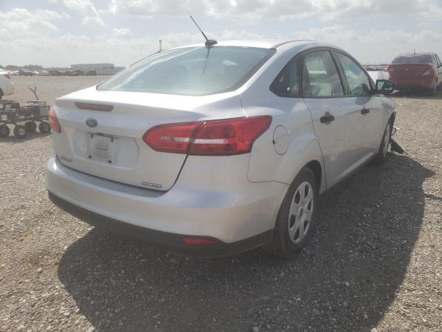 Photo 4 from auction – 2015 FORD FOCUS S with VIN 1FADP3E23FL323948
