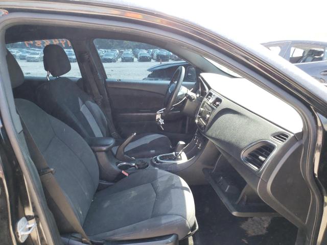 Photo 5 from auction – 2013 CHRYSLER 200 LX with VIN 1C3CCBAB2DN611600