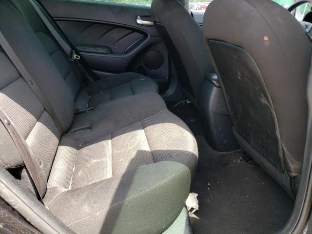 Photo 6 from auction – 2017 KIA FORTE LX with VIN 3KPFK4A73HE081845