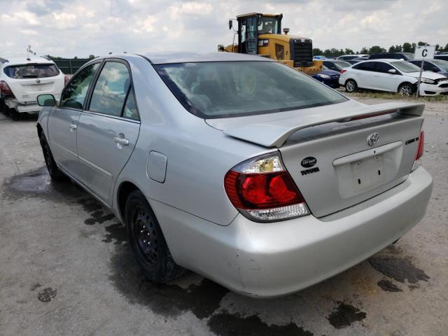 Photo 3 from auction – 2006 TOYOTA CAMRY with VIN 4T1BE32K06U112241