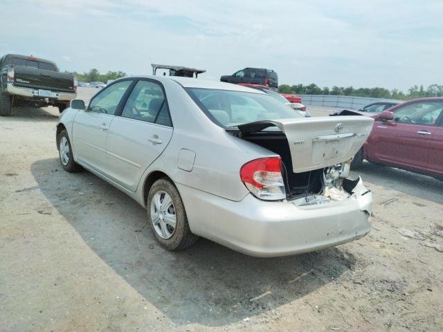 Photo 3 from auction – 2004 TOYOTA CAMRY LE with VIN 4T1BE32KX4U819215