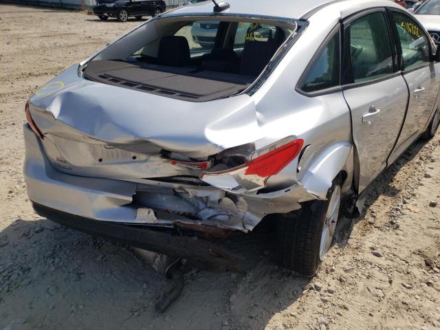 Photo 9 from auction – 2015 FORD FOCUS with VIN 1FADP3F25FL263430