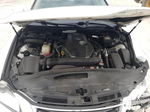 Photo 7 from auction – 2016 LEXUS IS 200T with VIN JTHBA1D21G5020437
