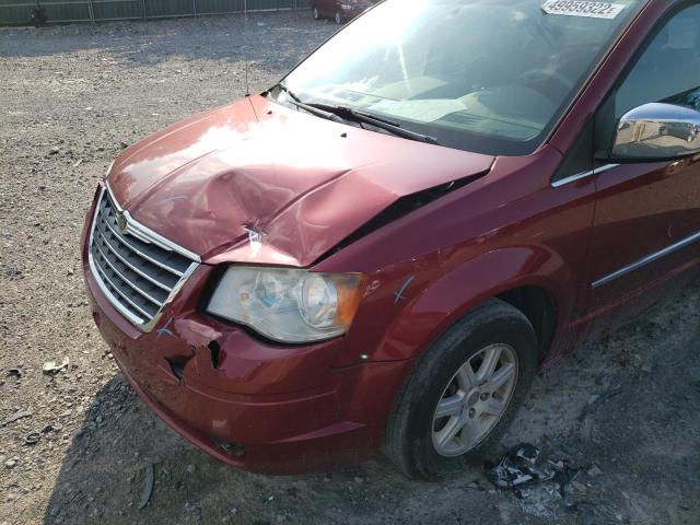Photo 9 from auction – 2010 CHRYSLER TOWN & COU with VIN 2A4RR5D19AR403960