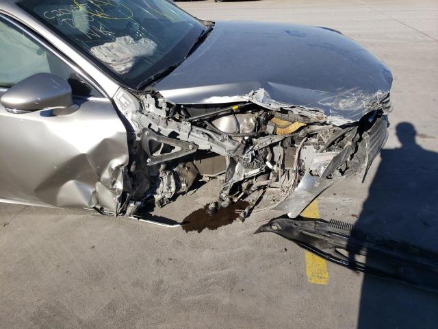 Photo 9 from auction – 2016 LEXUS IS 200T with VIN JTHBA1D22G5034430