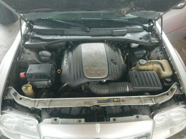 Photo 7 from auction – 2005 CHRYSLER 300C with VIN 2C3JA63H25H101439
