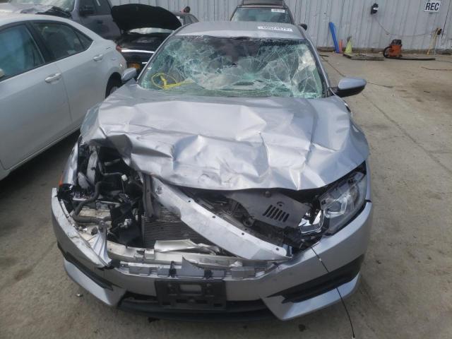 Photo 7 from auction – 2018 HONDA CIVIC LX with VIN 2HGFC2F55JH537574