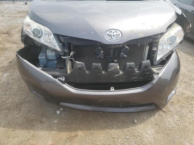 Photo 9 from auction – 2011 TOYOTA SIENNA XLE with VIN 5TDDK3DC5BS008435