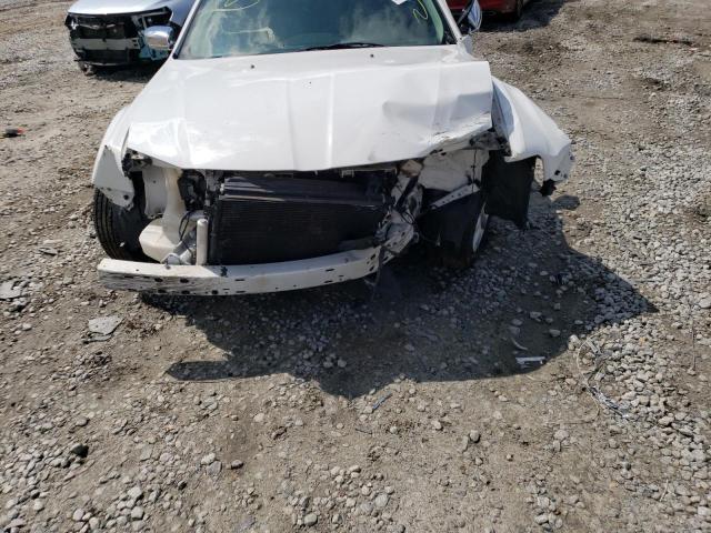 Photo 9 from auction – 2015 CHRYSLER 300C with VIN 2C3CCAKG1FH781964