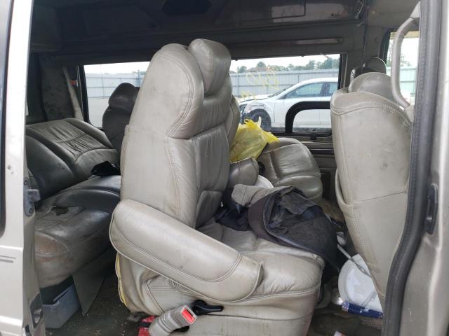 Photo 6 from auction – 2002 CHEVROLET ASTRO with VIN 1GBDM19XX2B154805