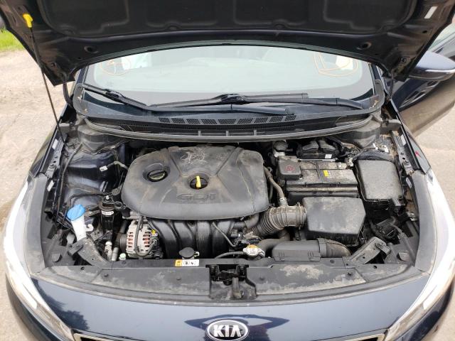 Photo 7 from auction – 2017 KIA FORTE EX with VIN KNAFX5A81H5724900