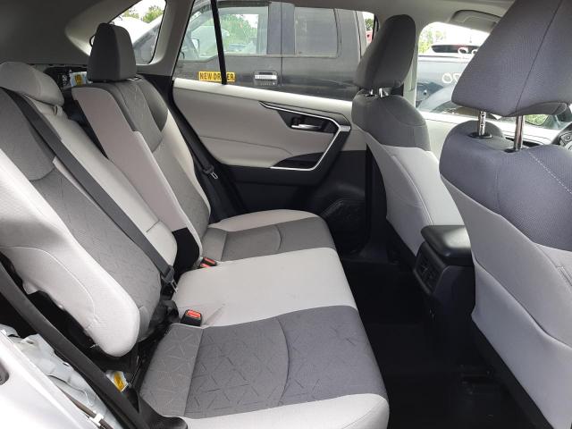 Photo 6 from auction – 2021 TOYOTA RAV4 XLE with VIN 2T3P1RFV2MC188509