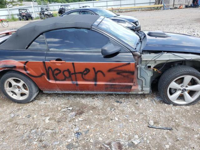 Photo 9 from auction – 2005 FORD MUSTANG with VIN 1ZVFT84N555186972