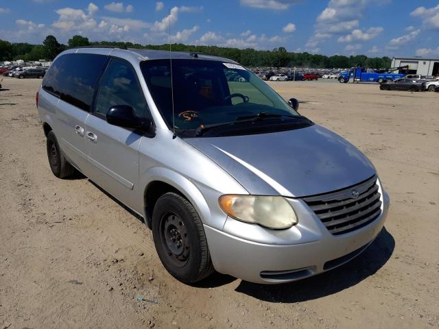 CHRYSLER TOWN & COU 2005 with VIN 2C4GP44R15R592452 - Photo from auction