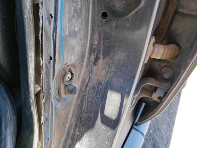 Photo 10 from auction – 2005 ACURA TL with VIN 19UUA66285A052408