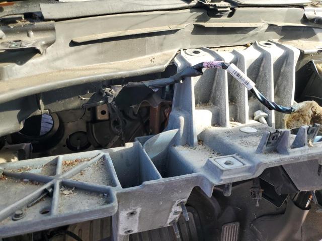 Photo 8 from auction – 2004 CHEVROLET SILVERADO with VIN 2GCEC19V141196008