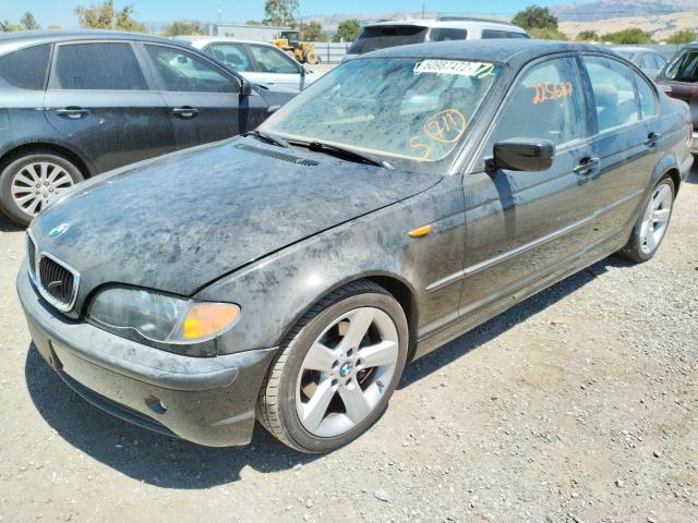Photo 2 from auction – 2005 BMW 325 IS SUL with VIN WBAAZ33465KW76911