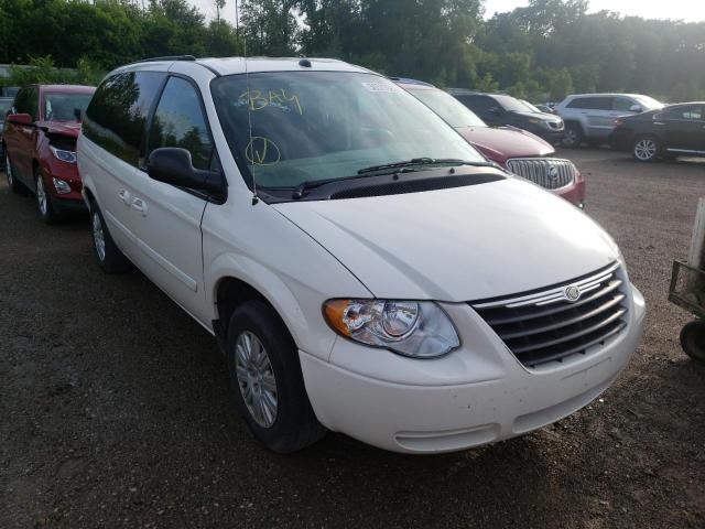 Photo 1 from auction – 2005 CHRYSLER TOWN & COU with VIN 2C4GP44R85R591265