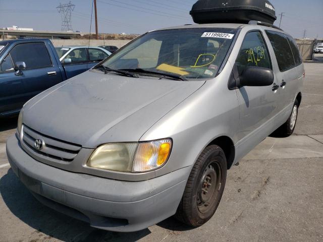 Photo 2 from auction – 2002 TOYOTA SIENNA CE with VIN 4T3ZF19C02U435897