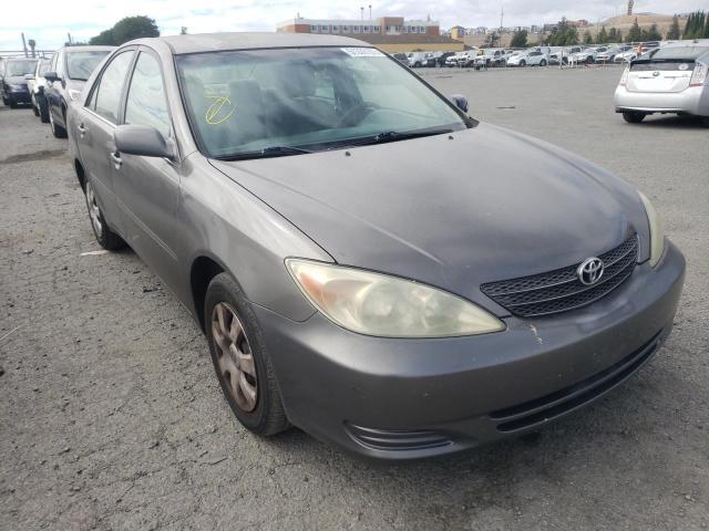 TOYOTA CAMRY LE 2004 with VIN 4T1BE32K74U788974 - Photo from auction