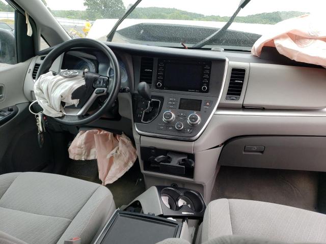Photo 9 from auction – 2018 TOYOTA SIENNA LE with VIN 5TDKZ3DC1JS903177