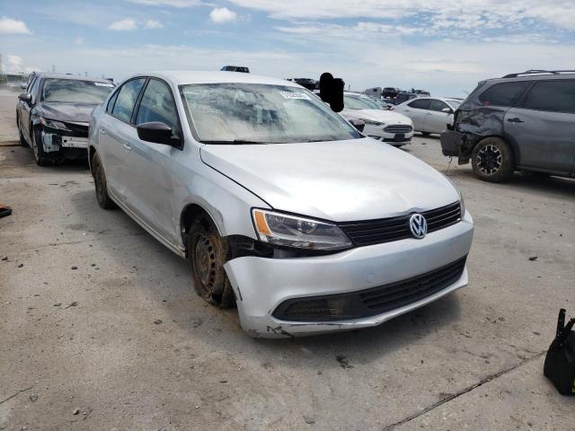 Photo 1 from auction – 2014 VOLKSWAGEN JETTA BASE with VIN 3VW2K7AJ2EM310154
