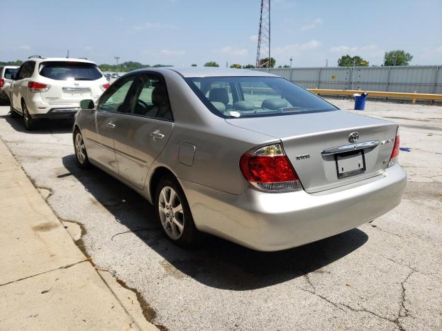 Photo 3 from auction – 2005 TOYOTA CAMRY LE with VIN 4T1BF30K95U107988