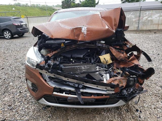 Photo 9 from auction – 2017 FORD ESCAPE SE with VIN 1FMCU9GD4HUD17309