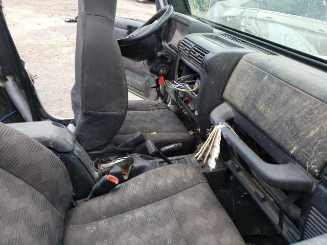 Photo 5 from auction – 2004 JEEP WRANGLER / with VIN 1J4FA49S74P791041