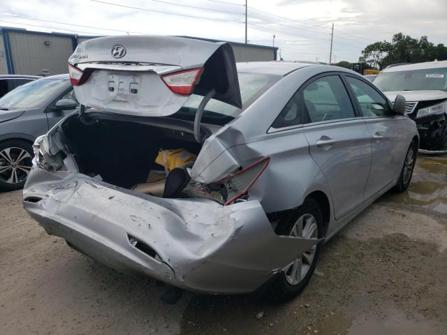 Photo 4 from auction – 2012 HYUNDAI SONATA GLS with VIN 5NPEB4AC2CH382314