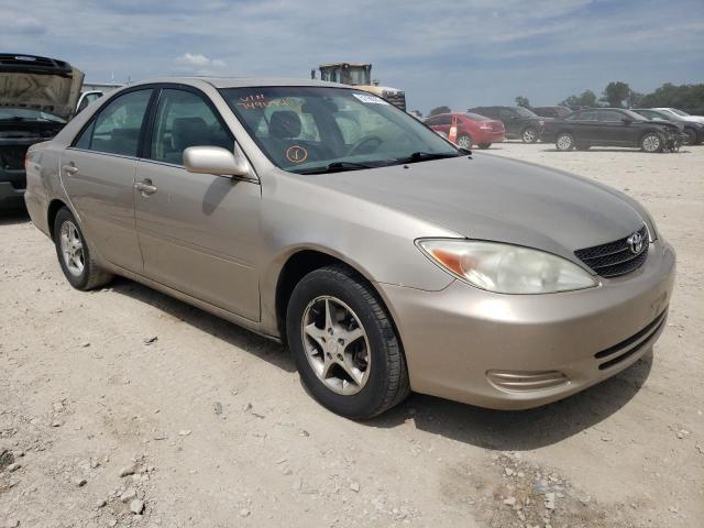 TOYOTA CAMRY LE 2003 with VIN 4T1BE32K43U749094 - Photo from auction