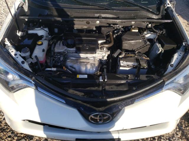 Photo 7 from auction – 2017 TOYOTA RAV4 LIMIT with VIN 2T3DFREV3HW608725