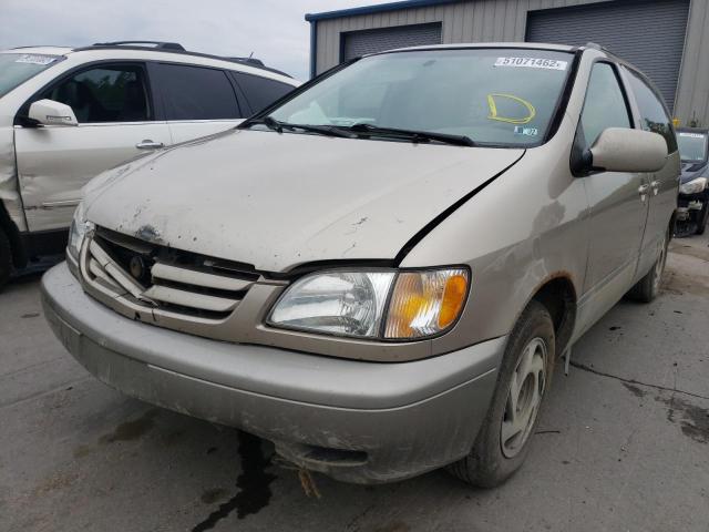 Photo 2 from auction – 2002 TOYOTA SIENNA LE with VIN 4T3ZF13C22U504730