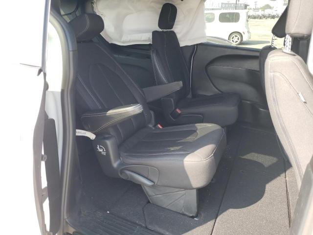 Photo 6 from auction – 2019 CHRYSLER PACIFICA T with VIN 2C4RC1FG5KR652694