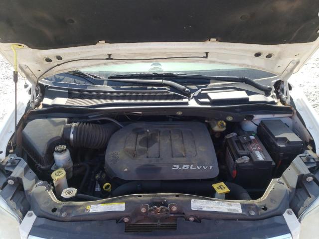 Photo 7 from auction – 2012 CHRYSLER TOWN & COU with VIN 2C4RC1BG6CR330444