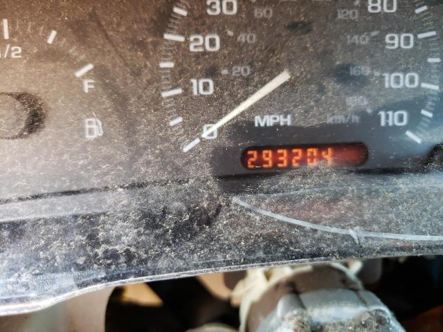 Photo 8 from auction – 2000 CHEVROLET CAVALIER with VIN 1G1JC524XY7423463