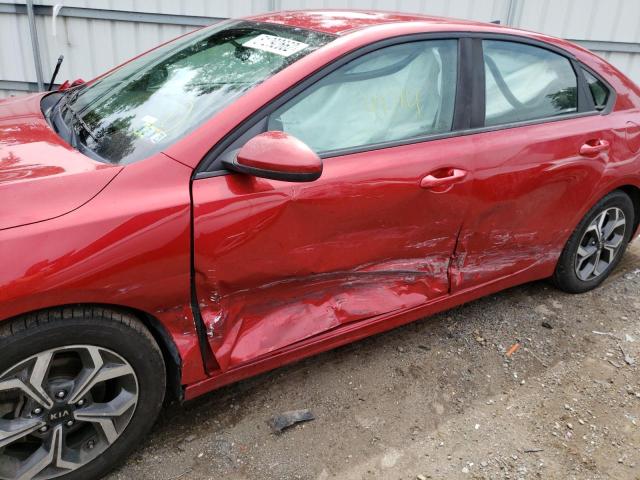 Photo 9 from auction – 2019 KIA FORTE FE with VIN 3KPF24AD9KE103988