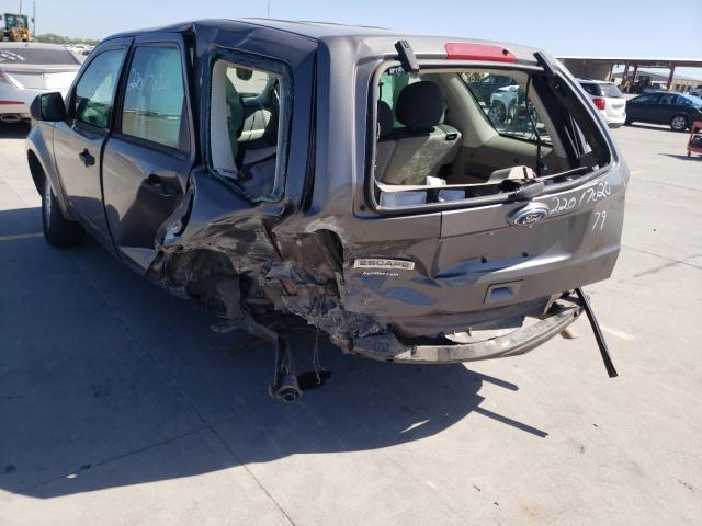 Photo 9 from auction – 2012 FORD ESCAPE XLS with VIN 1FMCU0C71CKB52447