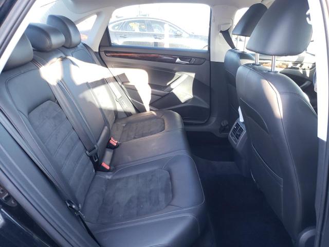 Photo 6 from auction – 2015 VOLKSWAGEN PASSAT SEL with VIN 1VWCV7A34FC009806