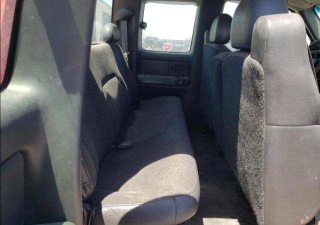 Photo 6 from auction – 2000 CHEVROLET SILVERADO with VIN 2GCEC19W2Y1156082