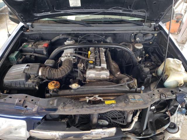 Photo 7 from auction – 2002 CHEVROLET TRACKER with VIN 2CNBE13C526903434